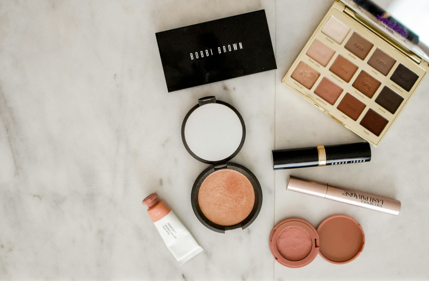 Brow and glam finish